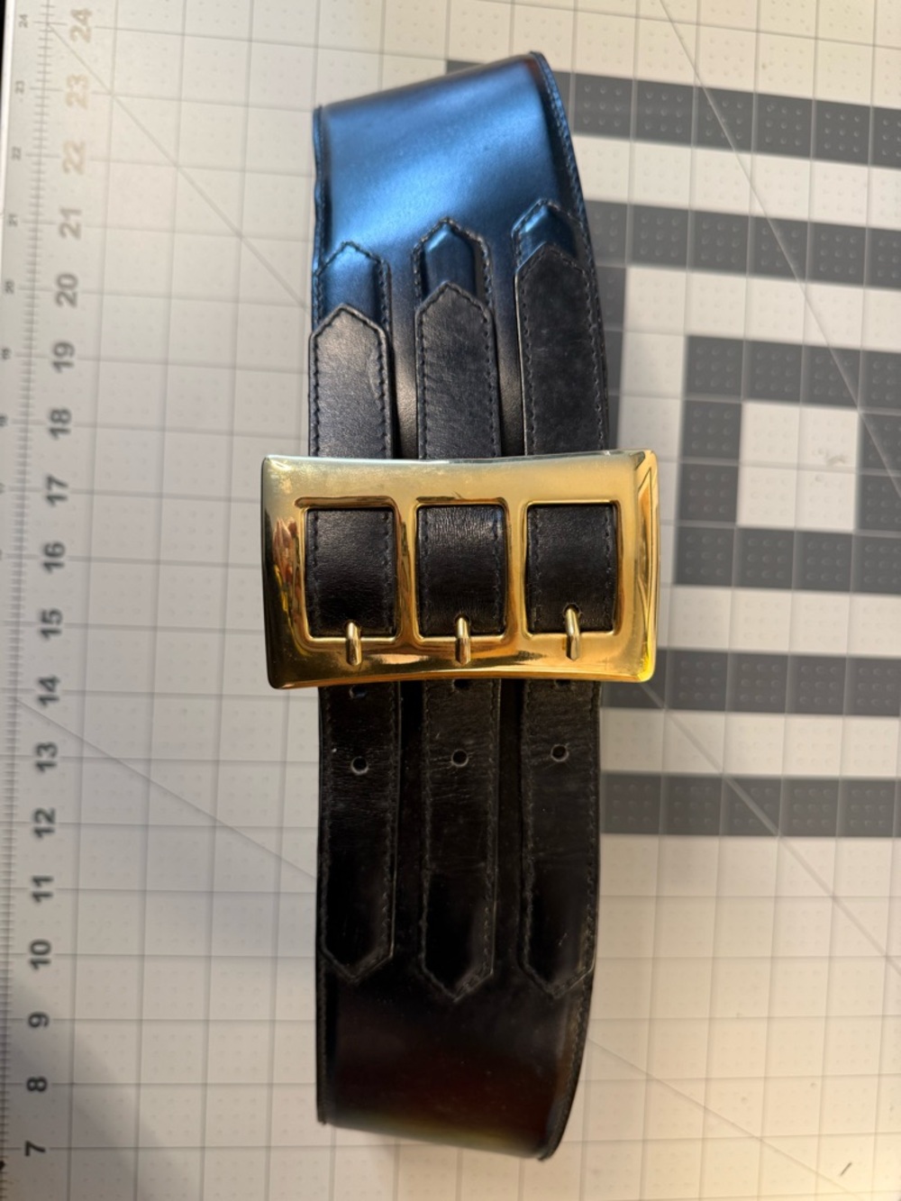 Vintage Escada Black Leather Gold Buckle Belt Size 34 Made in Germany